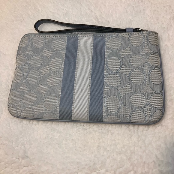 Coach Dempsey Large Corner Zip Wristlet - Picture 5 of 15
